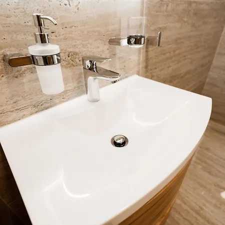 By Interhome