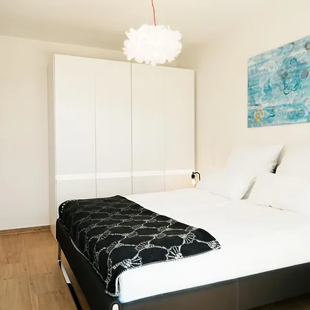 By Interhome