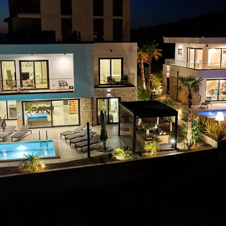 By Interhome Villa *